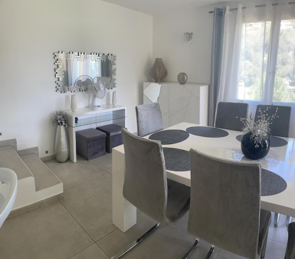 Villa Les Yuccas - Pool - Sea View Cagnes-sur-Mer
